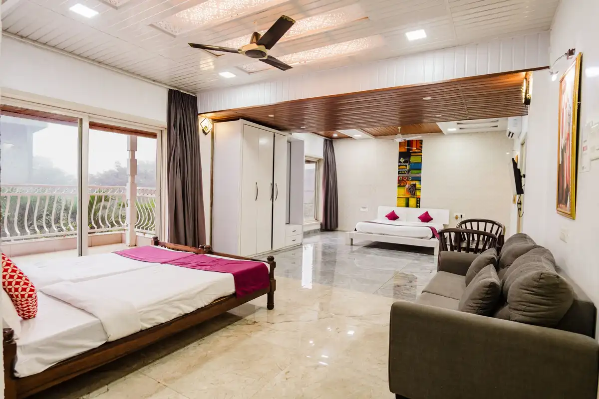 Moonstone Meadows, Lonavala