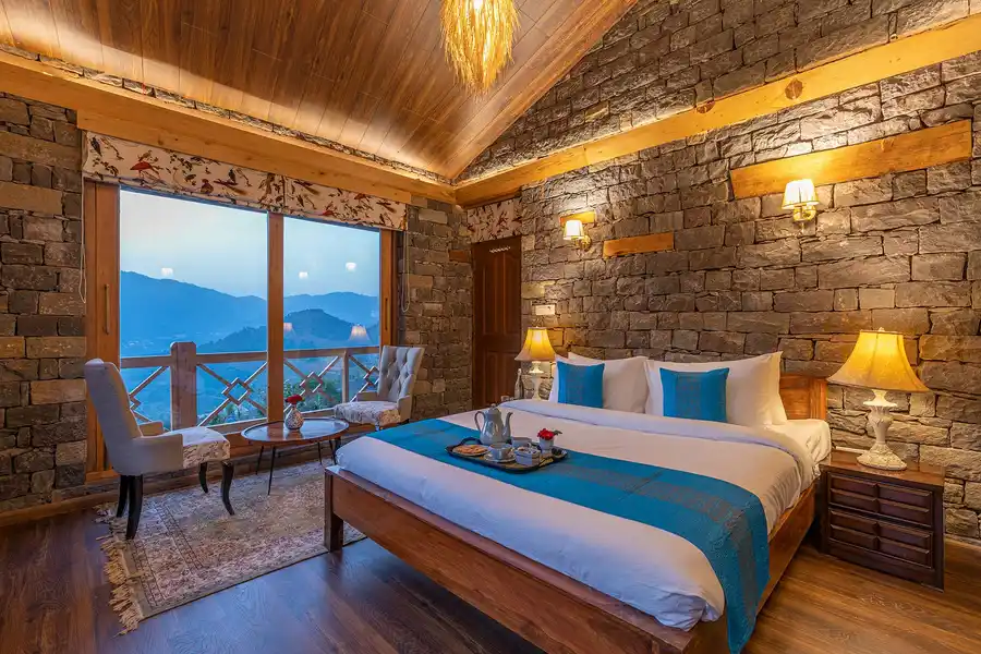 Mountain Mirage w/ Bonfire - Parwanoo, Kasauli