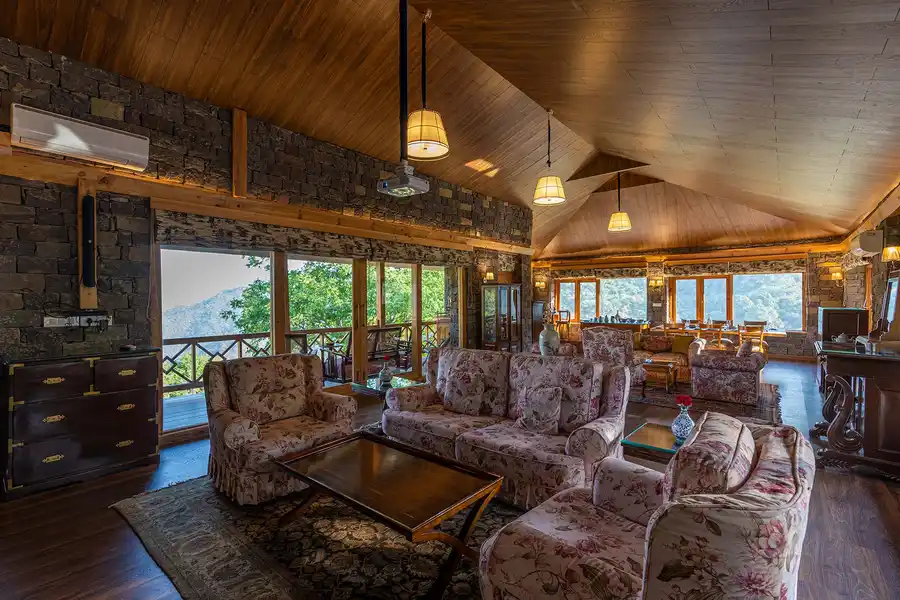 Mountain Mirage w/ Bonfire - Parwanoo, Kasauli