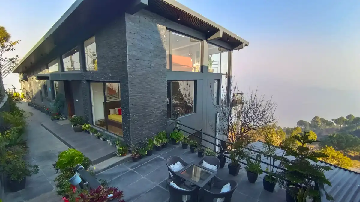 Mountains & Martini, Uttarakhand