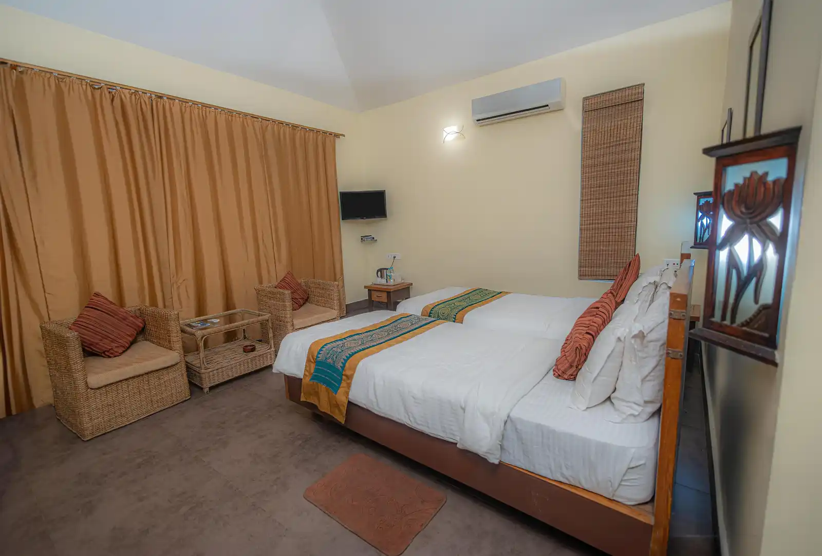 Musa Jungle Retreat Cottage | Rooms & Restaurant Room