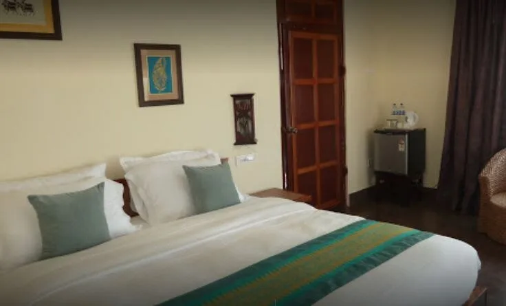 Musa Jungle Retreat Cottage | Rooms & Restaurant Room
