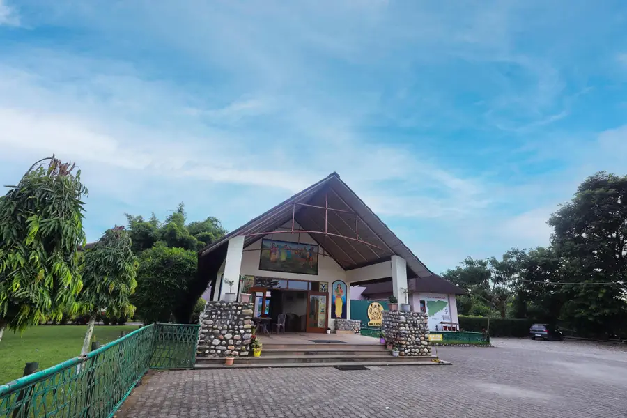 Musa Jungle Retreat Cottage | Rooms & Restaurant Entrance