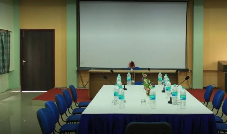Musa Jungle Retreat Cottage | Rooms & Restaurant Conference Room & Business Center