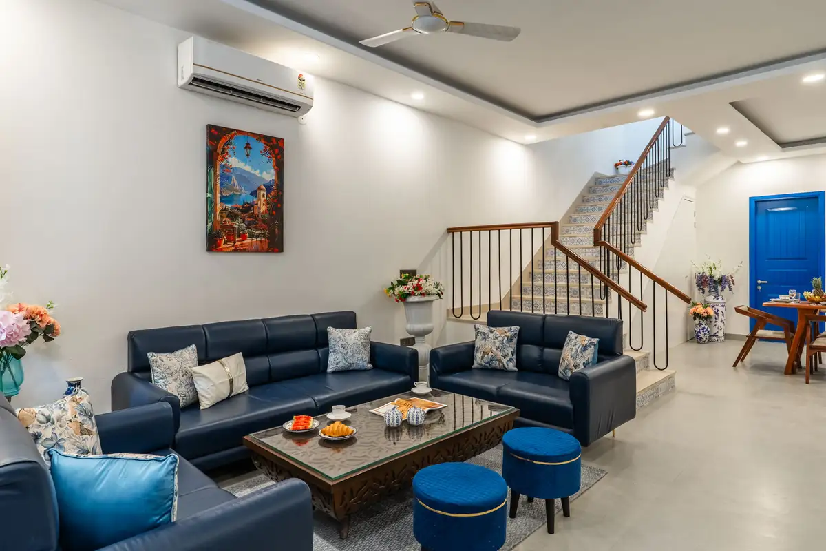 Mykonos Villa W/ Comp Breakfast, Gurgaon