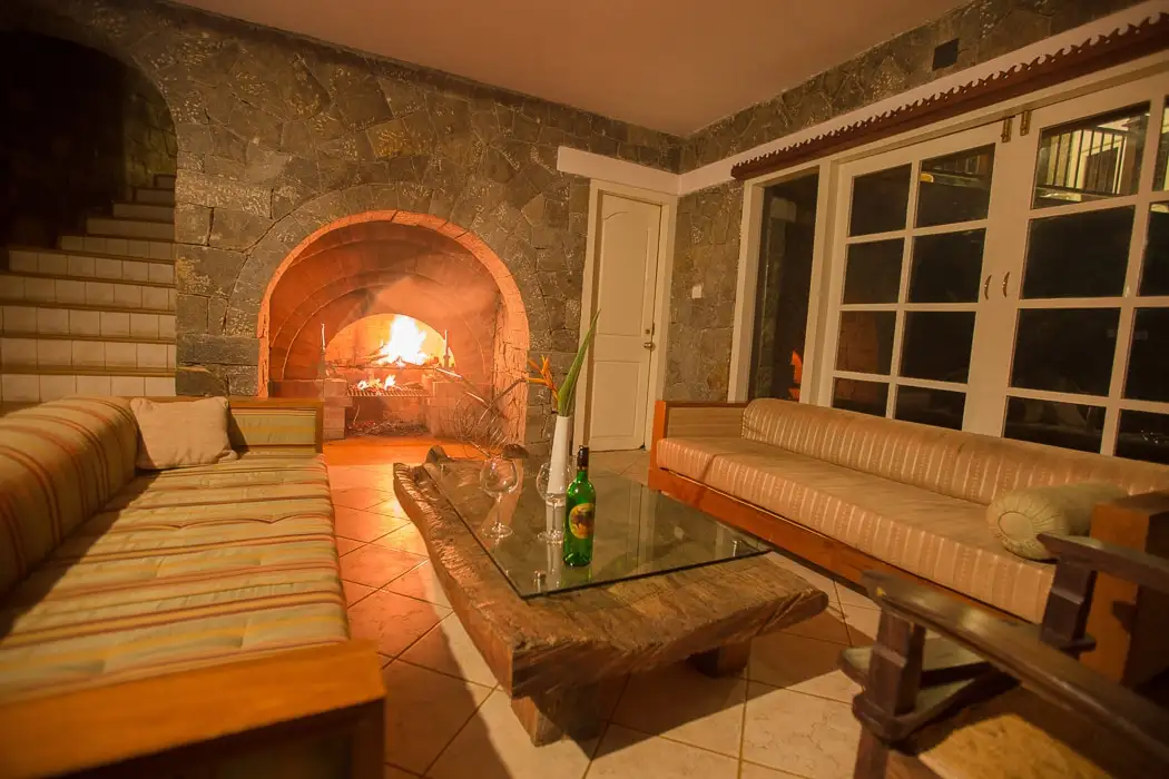 Mystic Mayapott Room