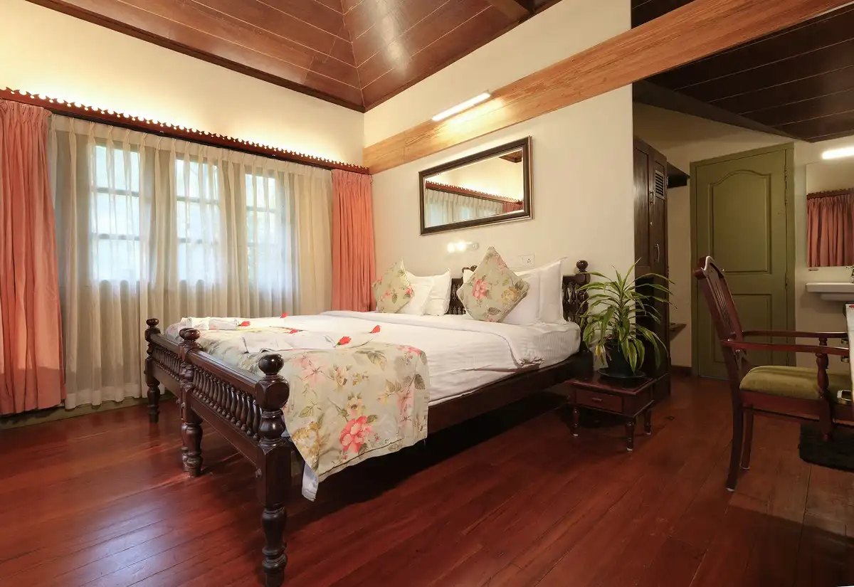 Mystic Mayapott Room