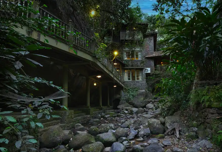 Mystic Mayapott Entrance