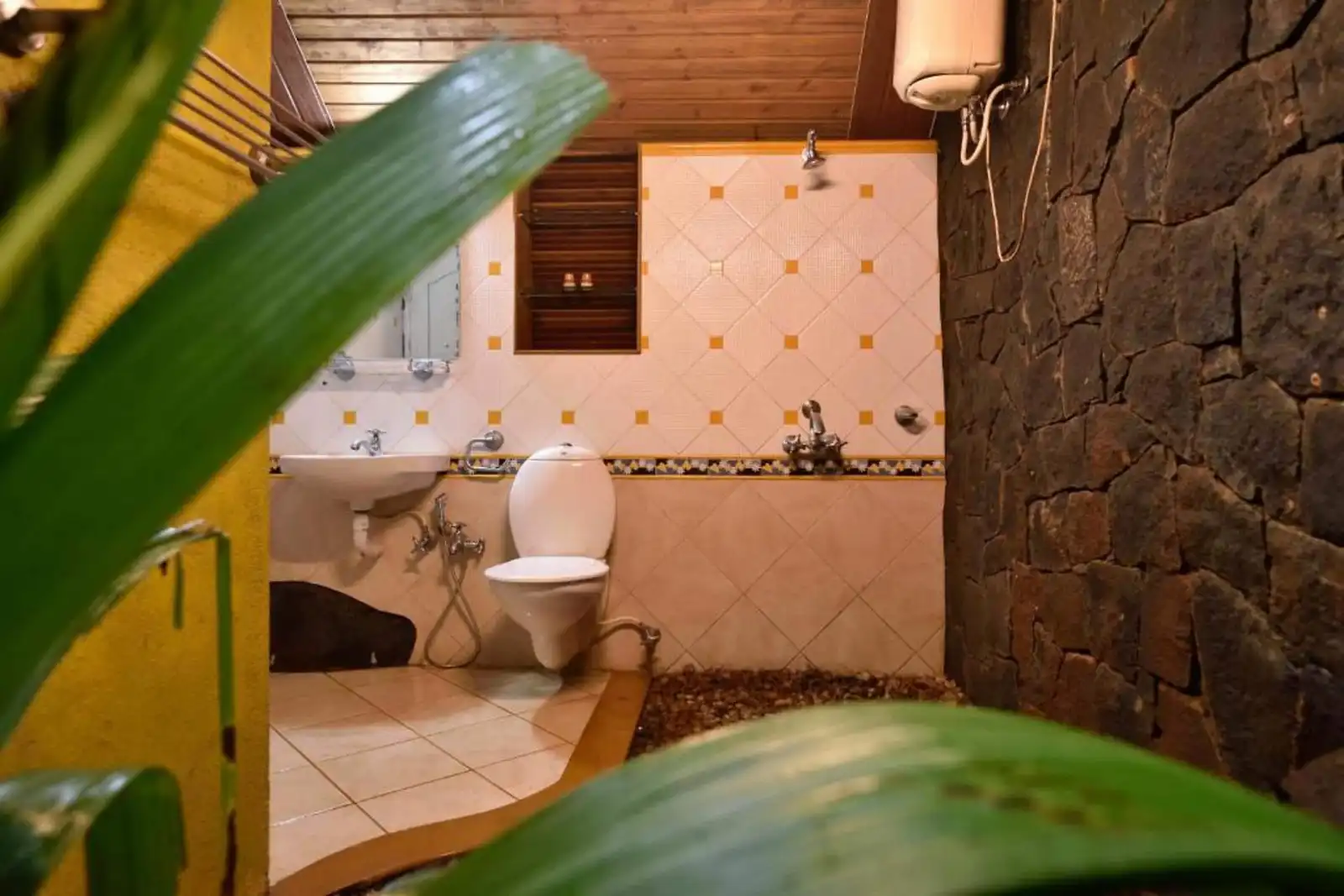 Mystic Mayapott Bathroom