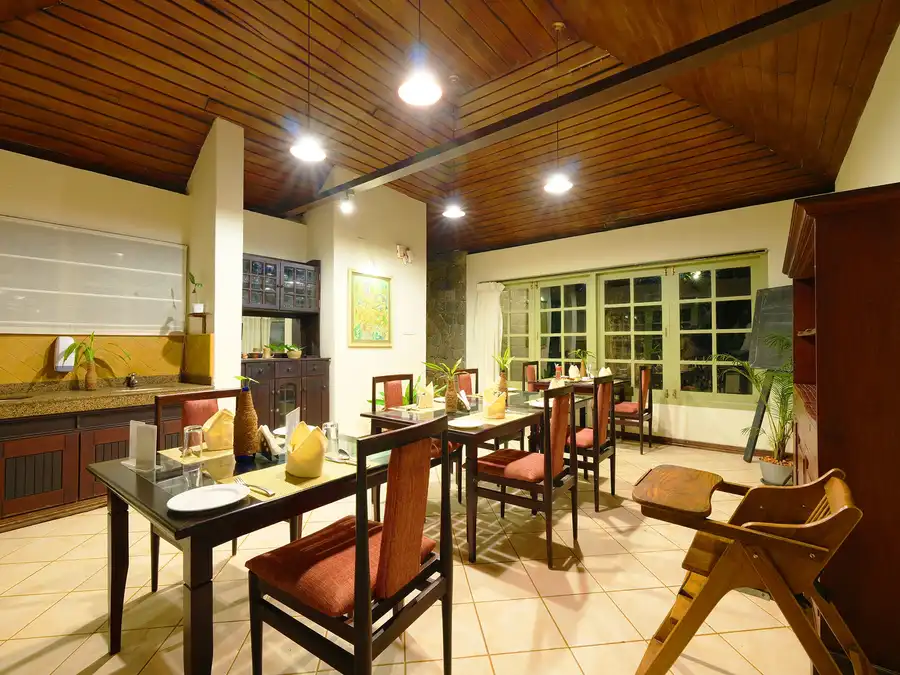 Mystic Mayapott Restaurant/Dining