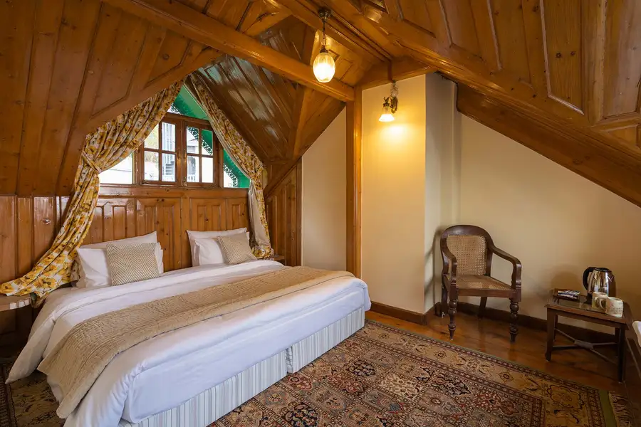 Nau Nabh Cottage, Shimla