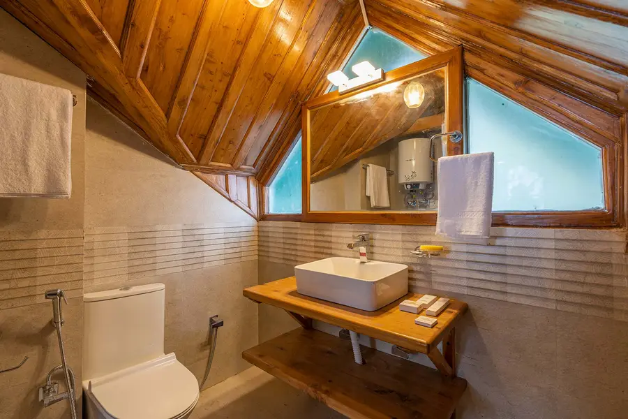 Nau Nabh Cottage, Shimla