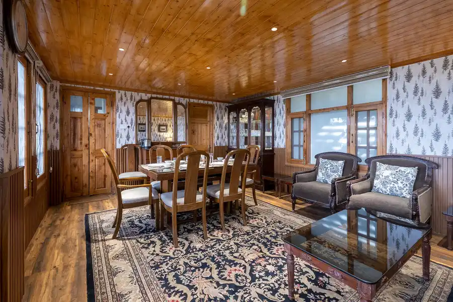 Nau Nabh Cottage, Shimla