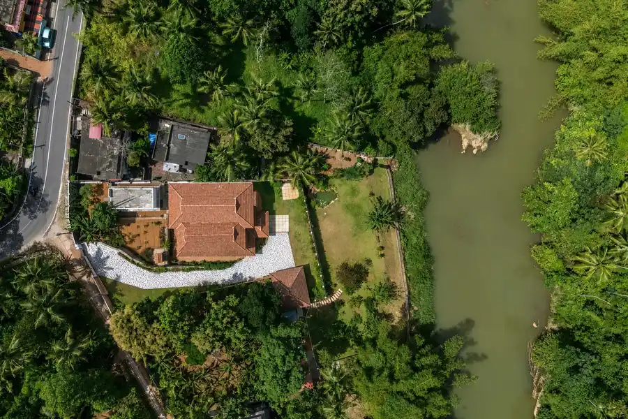 Neelambari Villa, Trivandrum
