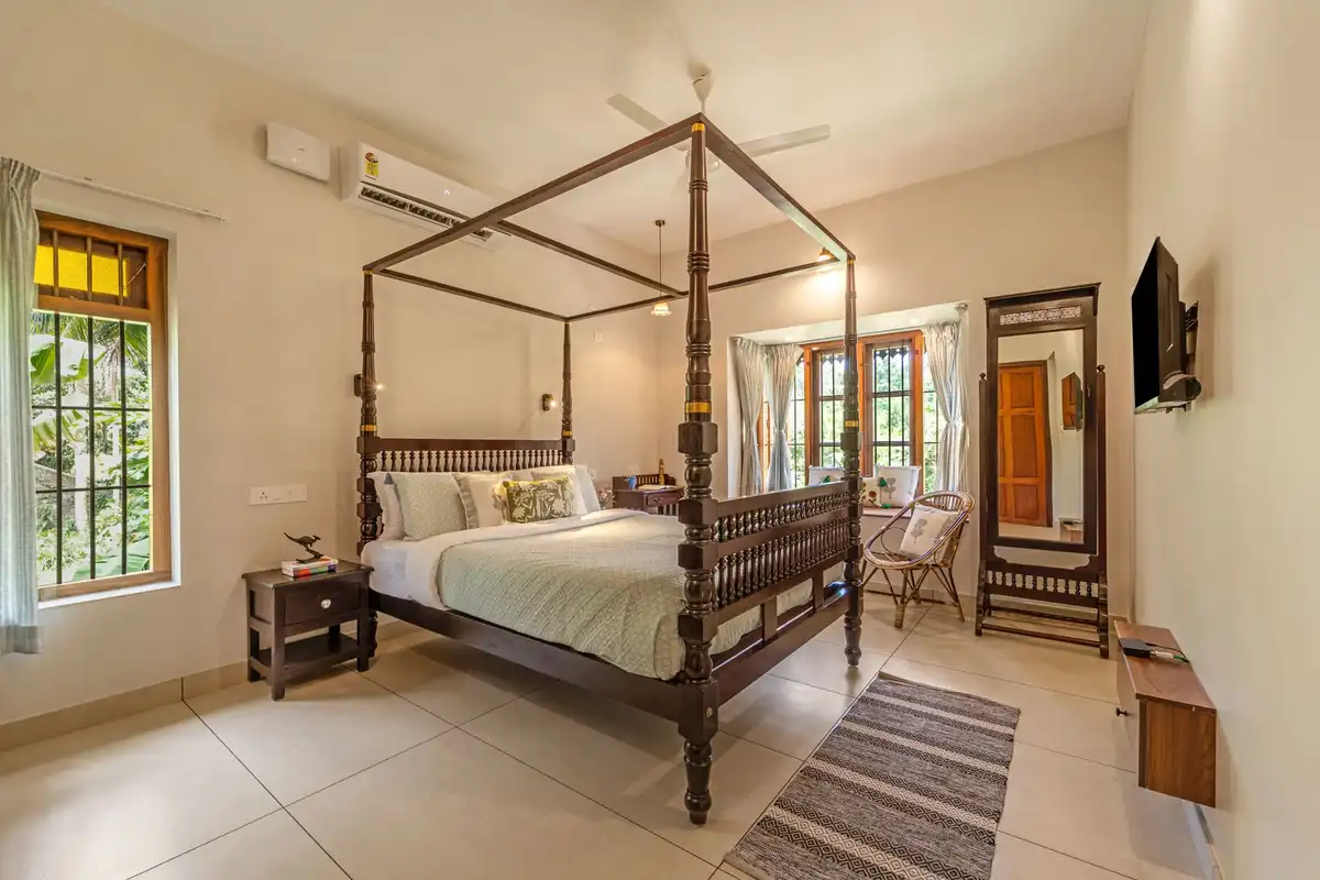 Neelambari Villa, Trivandrum