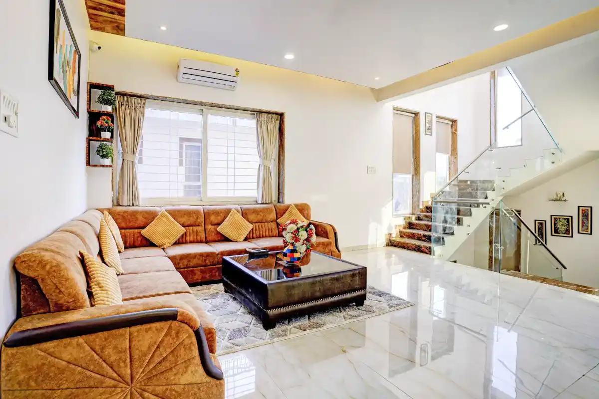 Nest, Lonavala