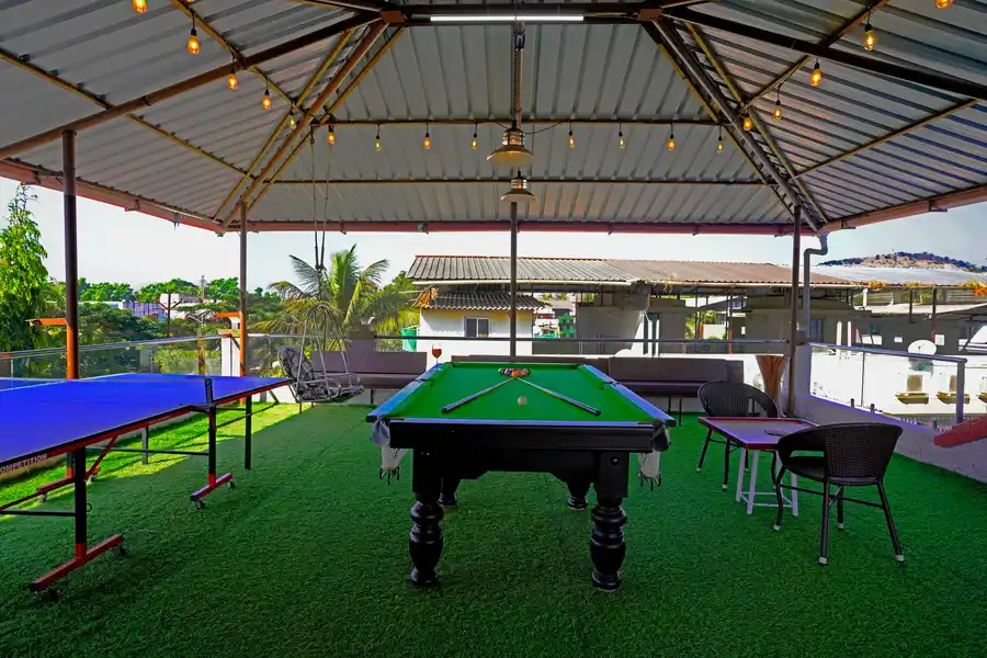 Nest, Lonavala