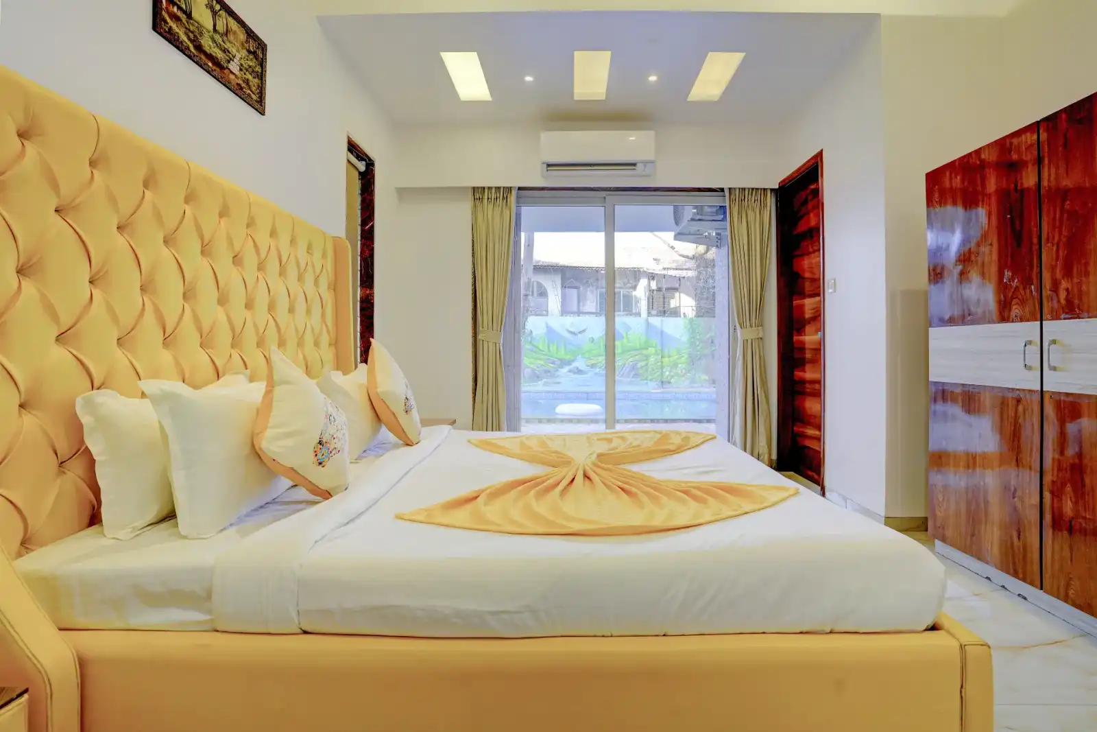 Nest, Lonavala
