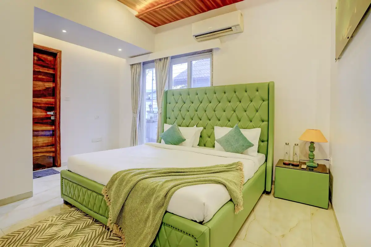 Nest, Lonavala