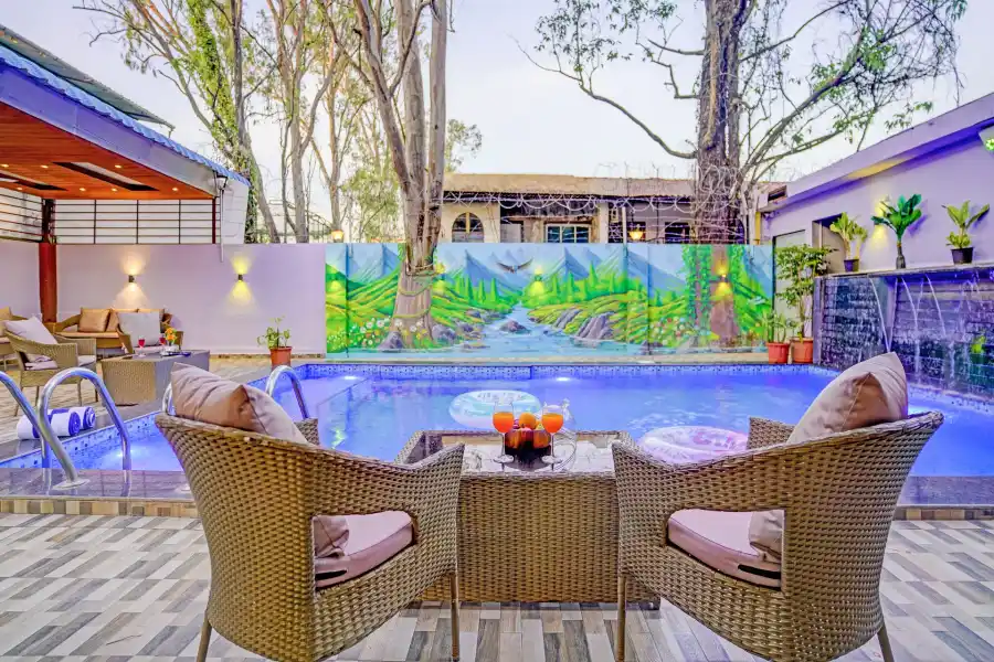 Nest, Lonavala
