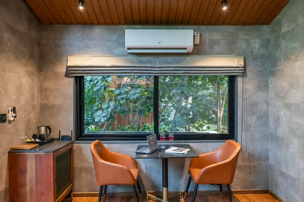 Nila Forrest, Chennai