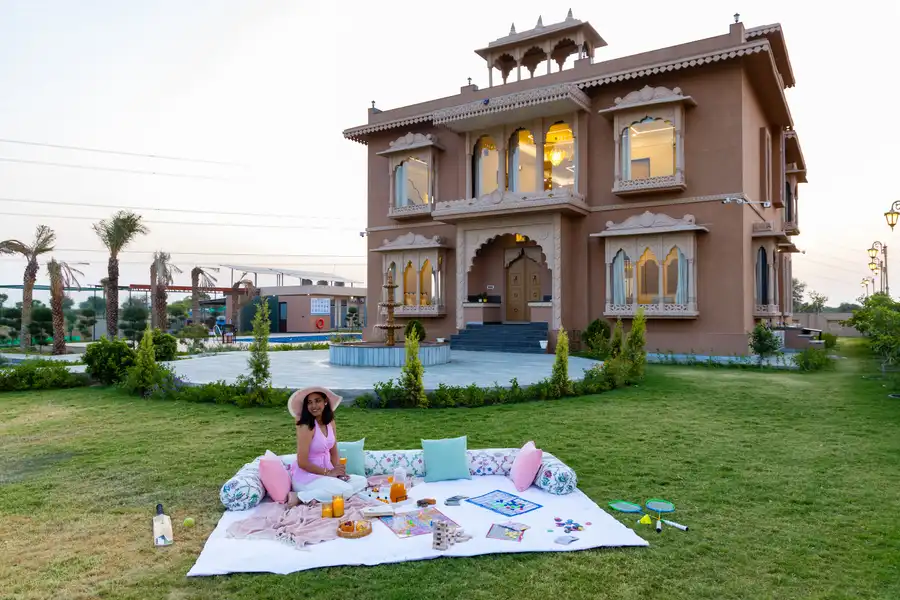 Nirvana Farms, Jaipur