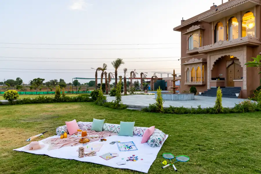 Nirvana Farms, Jaipur