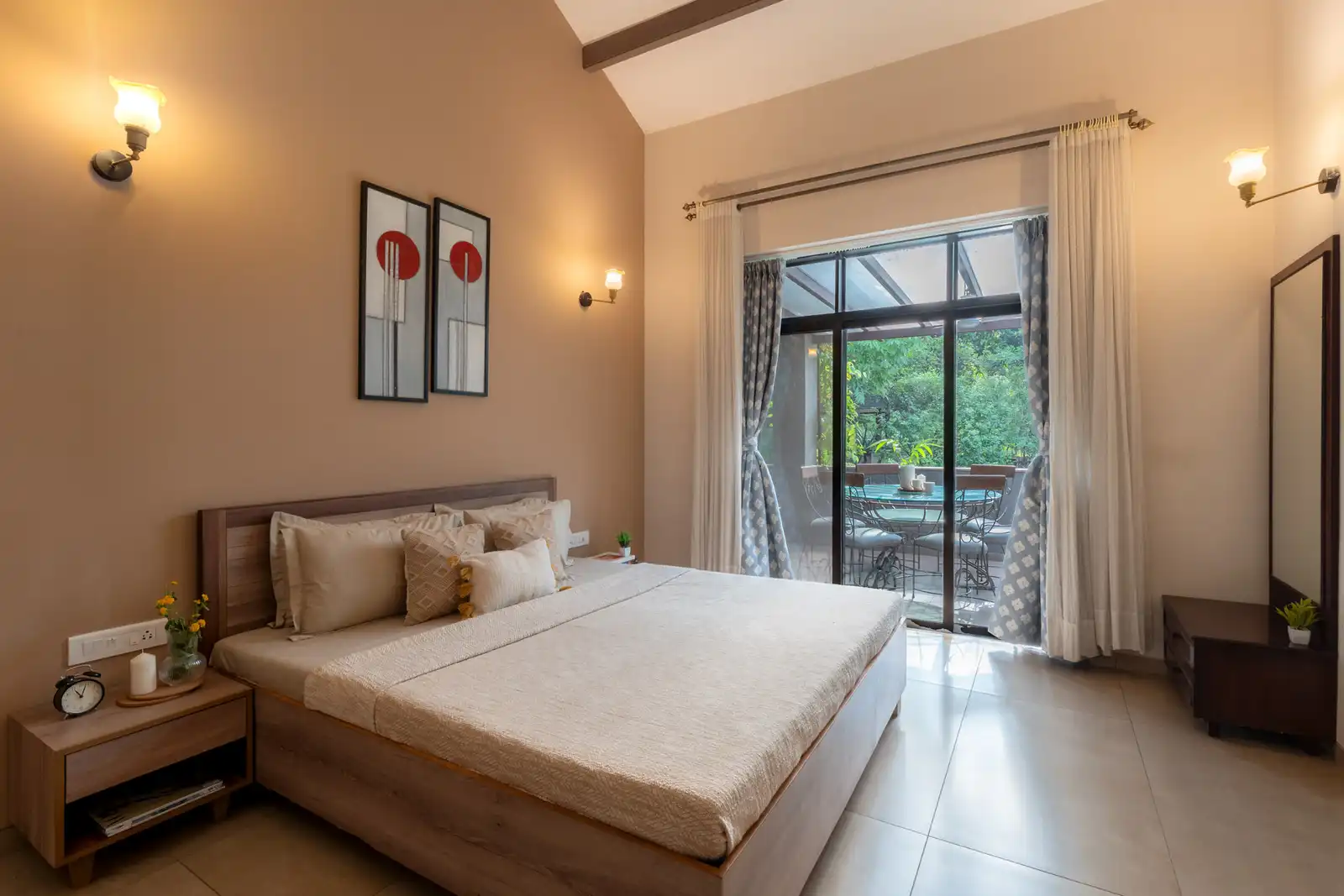 Nivaant Condo, Karjat
