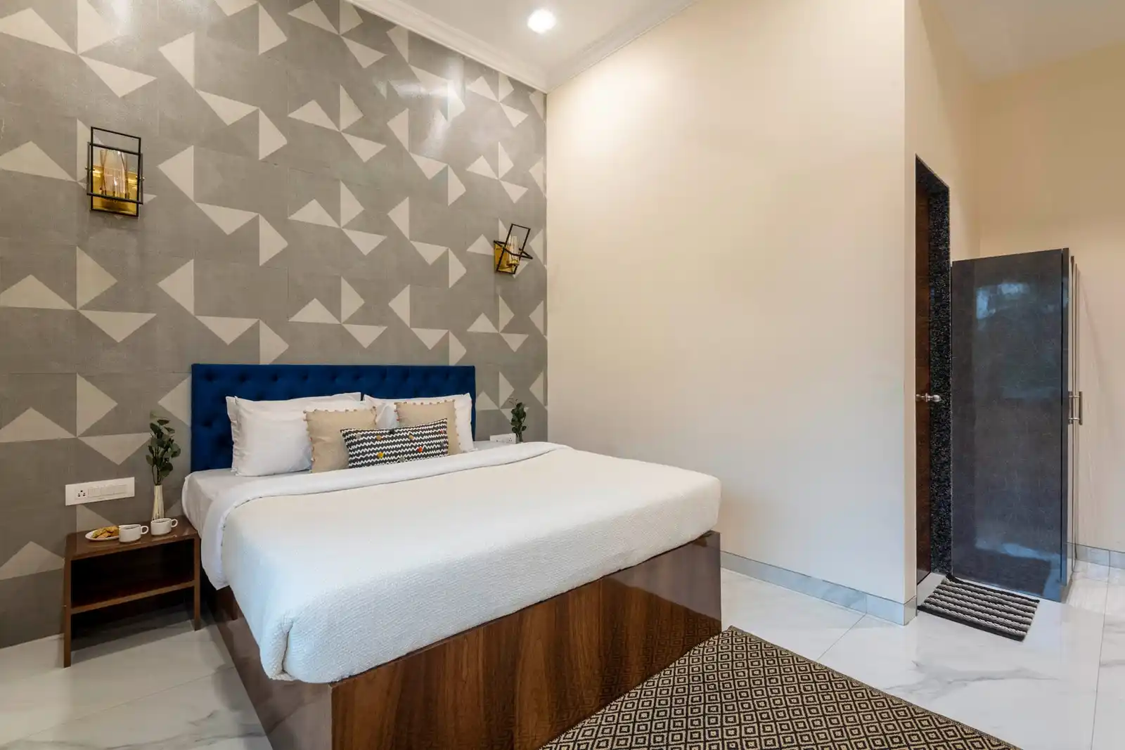 Nova Nest, Lonavala