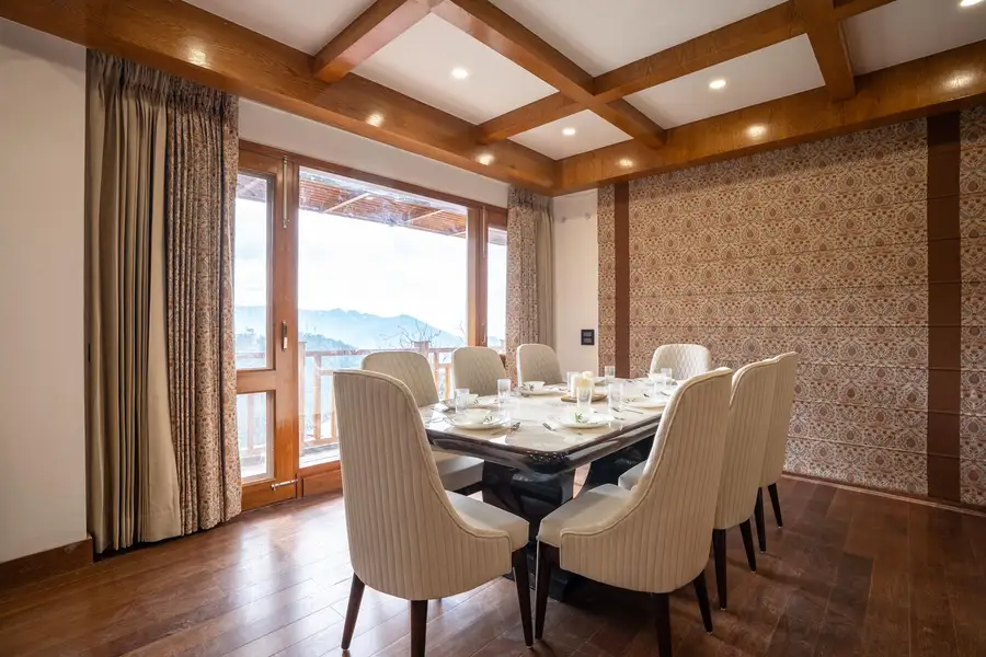 Oakwood Manor, Shimla