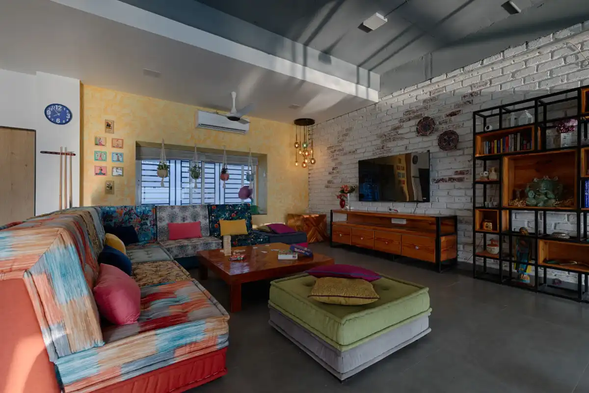 October House, Pune