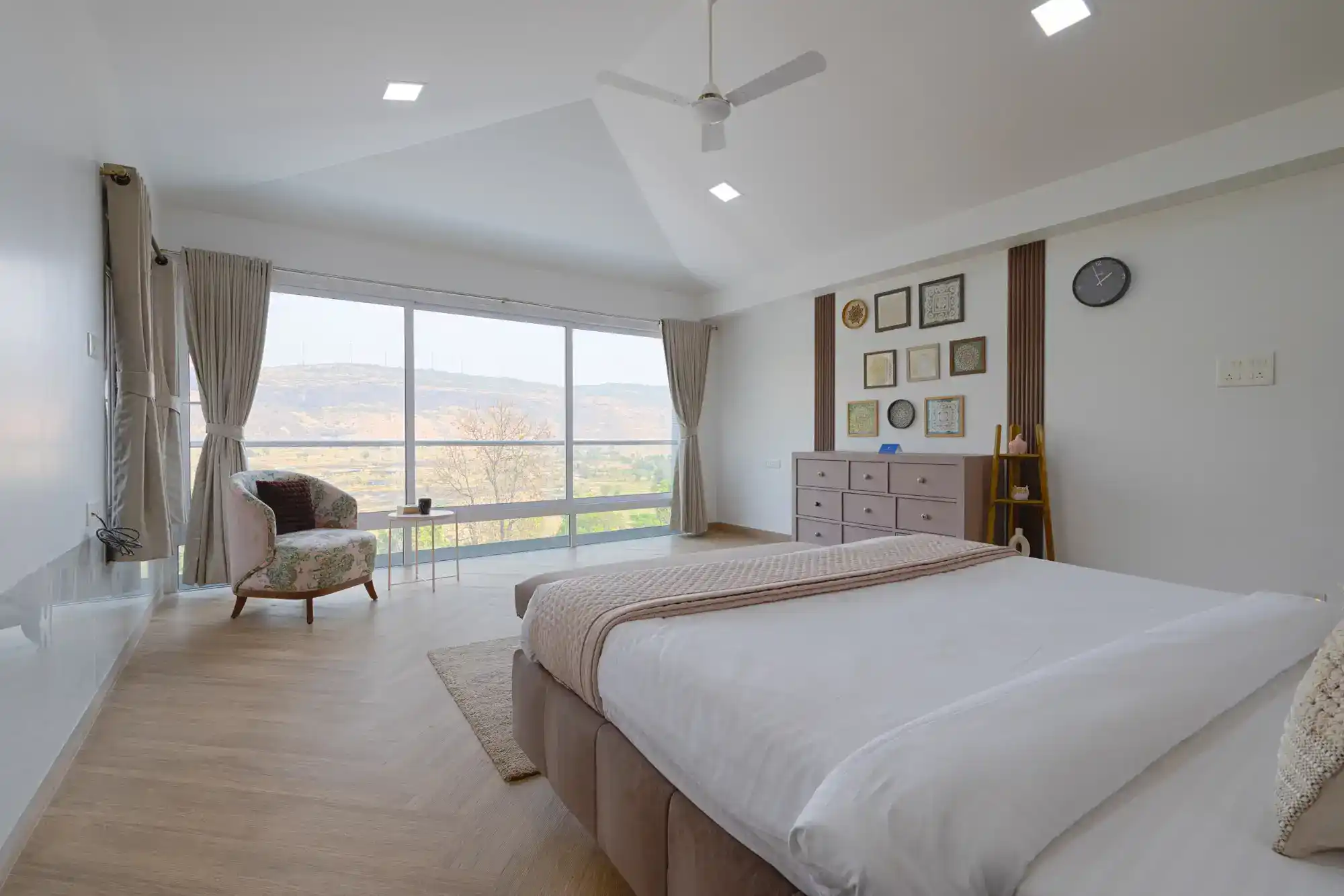 October House, Pune