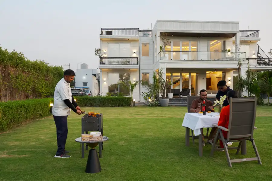 Olive Farms, Gurgaon, Haryana