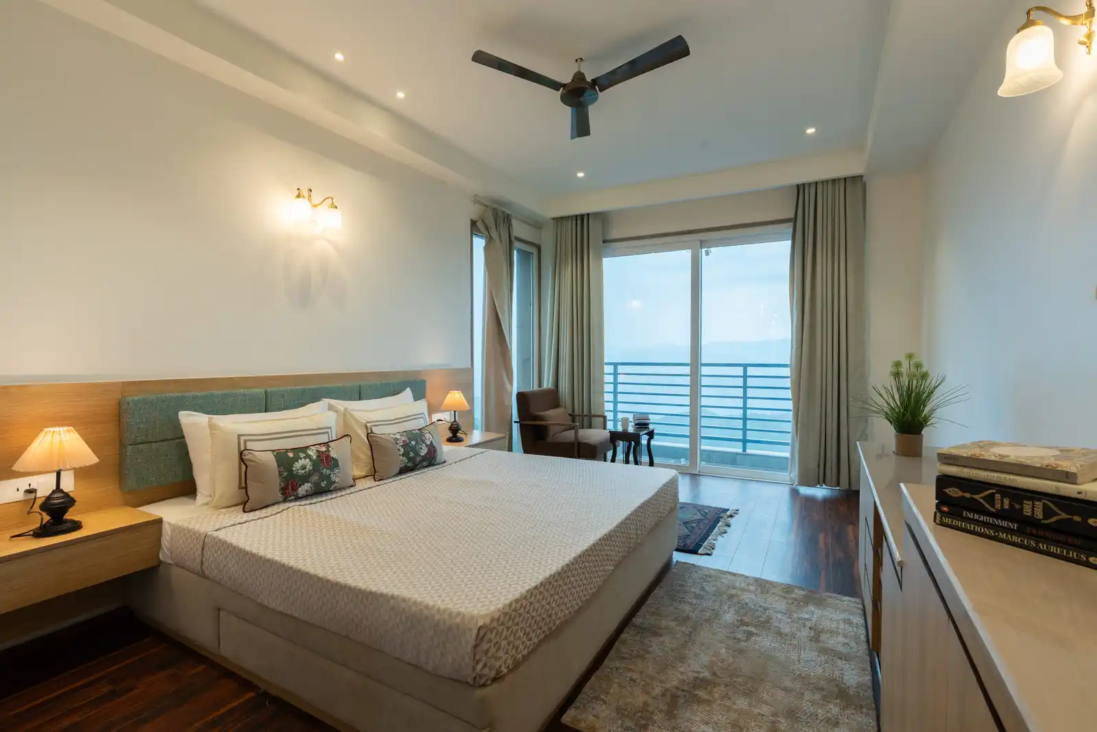 Onyx @ The Elmstone - Skyline Apartments, Kasauli