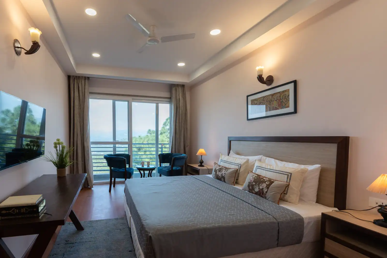 Ophelia @ The Elmstone - Skyline Apartments, Kasauli