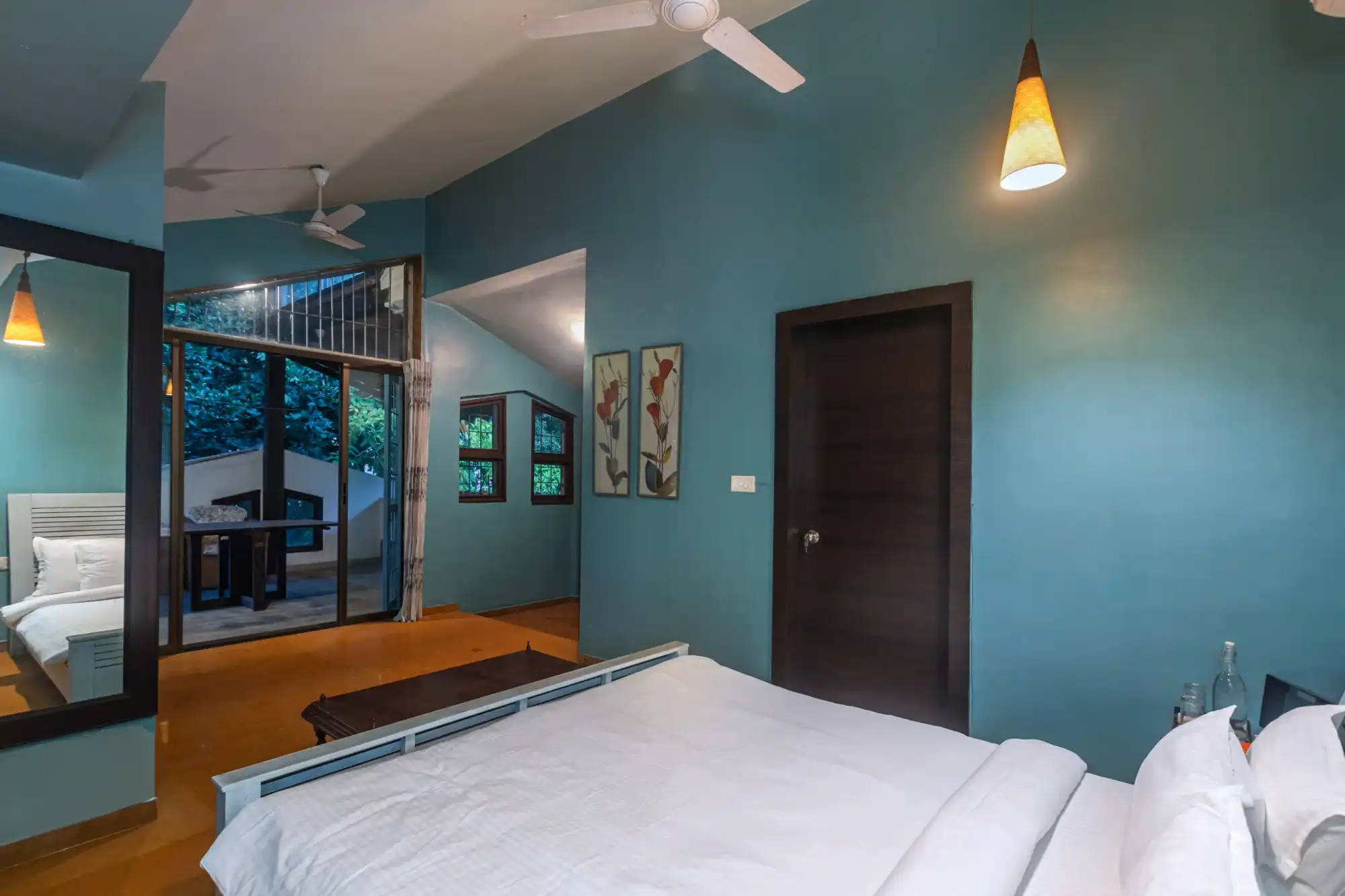 Oriana, Alibaug
