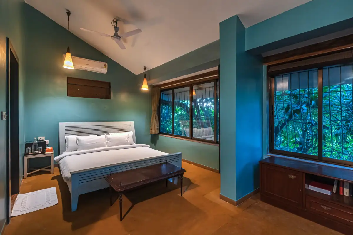Oriana, Alibaug