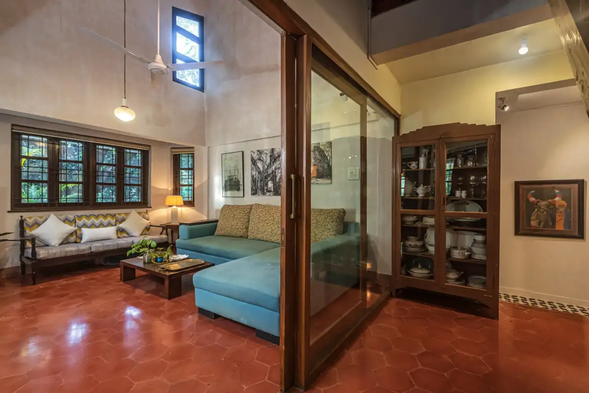 Oriana, Alibaug