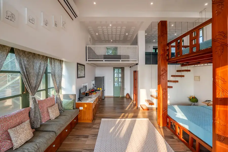 Own The Beach Life, Thrissur