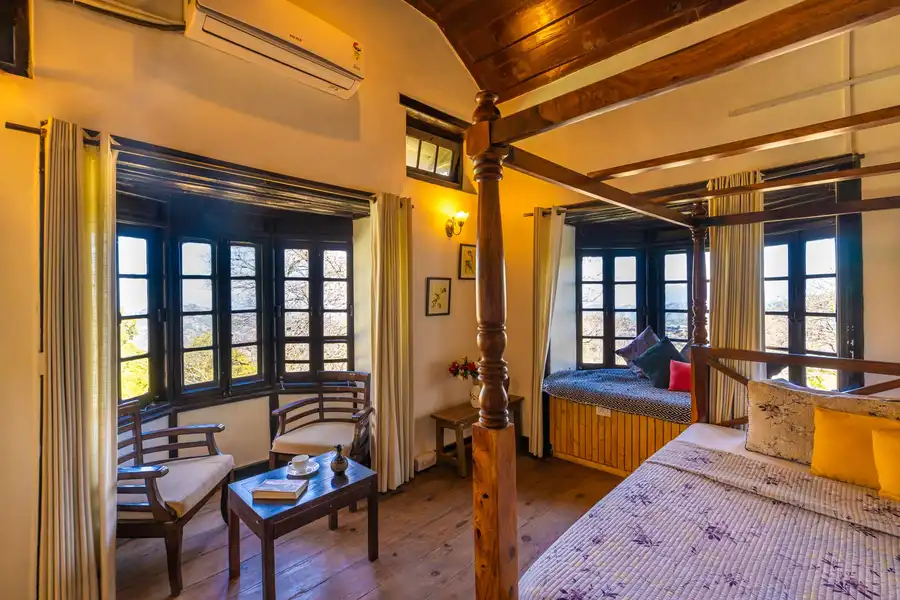 Padam Hill, Kasauli