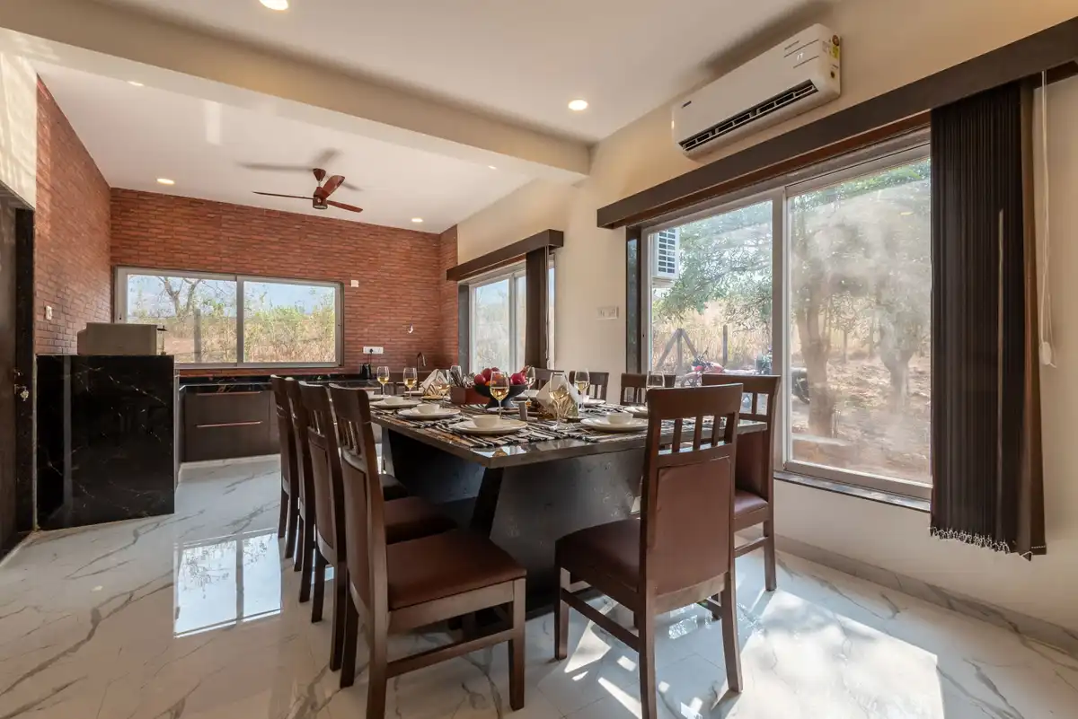 Palazzo in the Mountain, Karjat