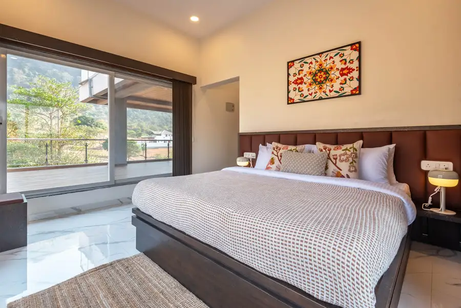 Palazzo in the Mountain, Karjat