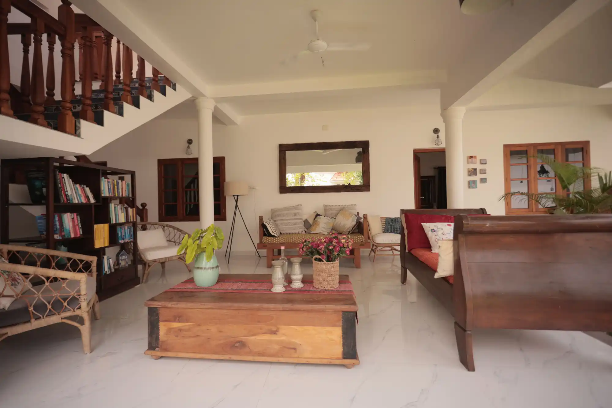 Palliath House |3-BHK With, Living Lounge, Patio, Shared Lawn and 3 Natural Ponds, Alappuzha