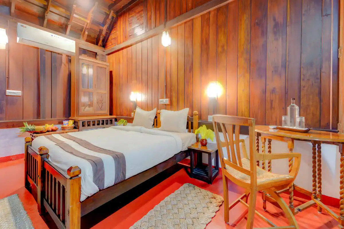 Palm Dale Premium Room, Alappuzha