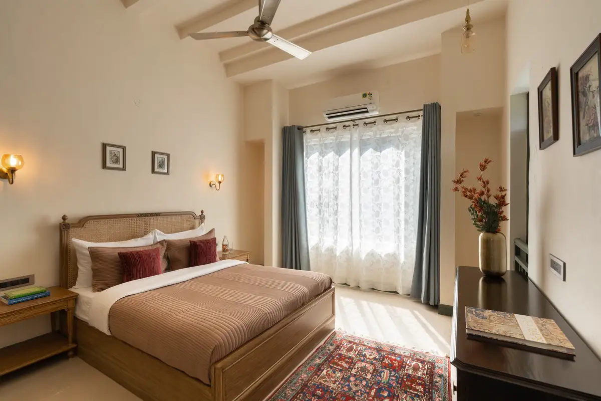 Paradis du Raga 3 Bedroom Apartment, Kasauli