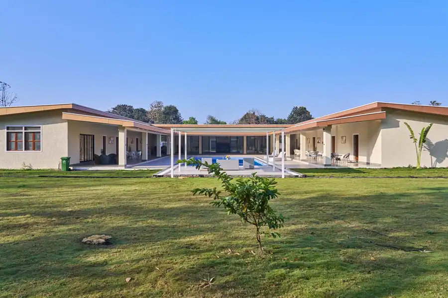 Paradise Hill Villa, Karjat