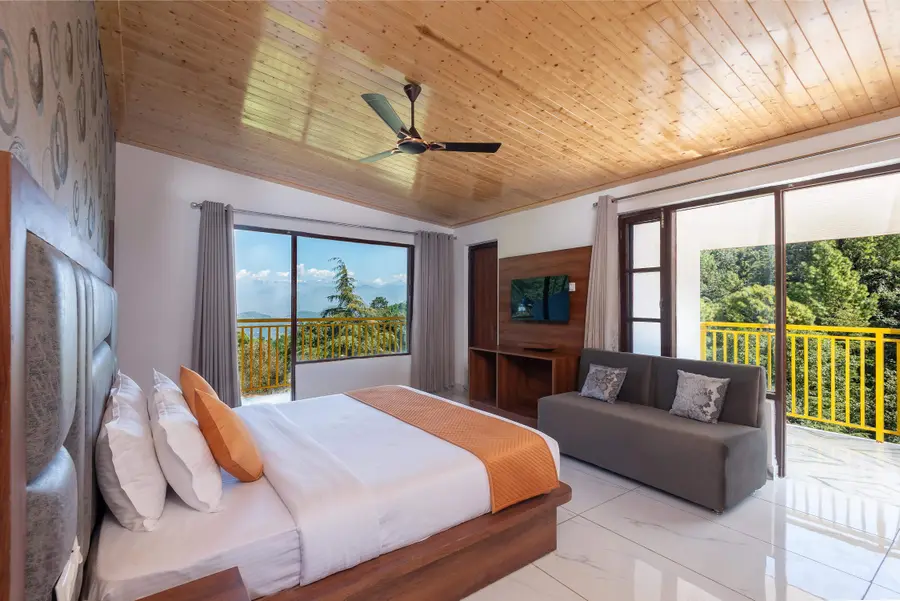 Peaceful Stays Dalhousie Room