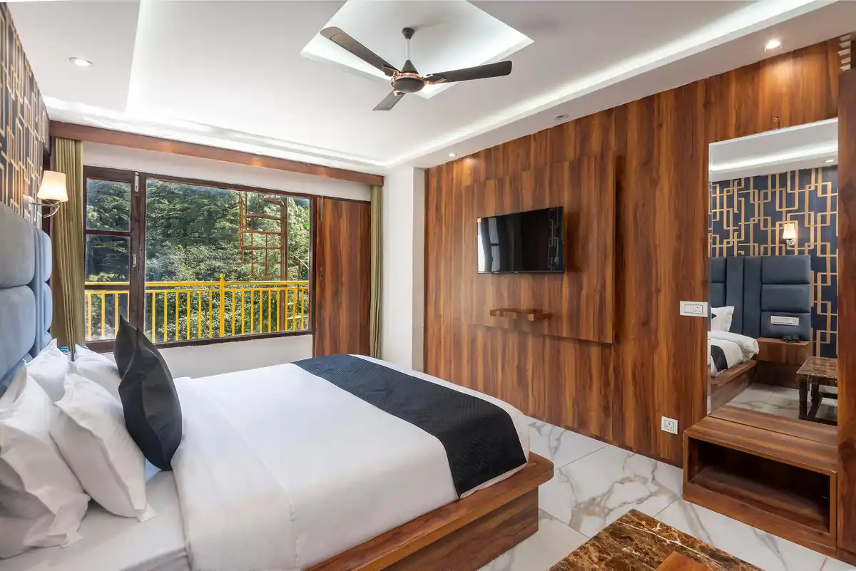 Peaceful Stays Dalhousie Room