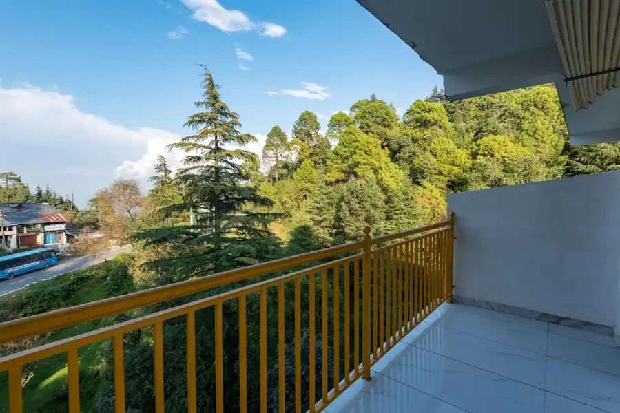 Peaceful Stays Dalhousie Views