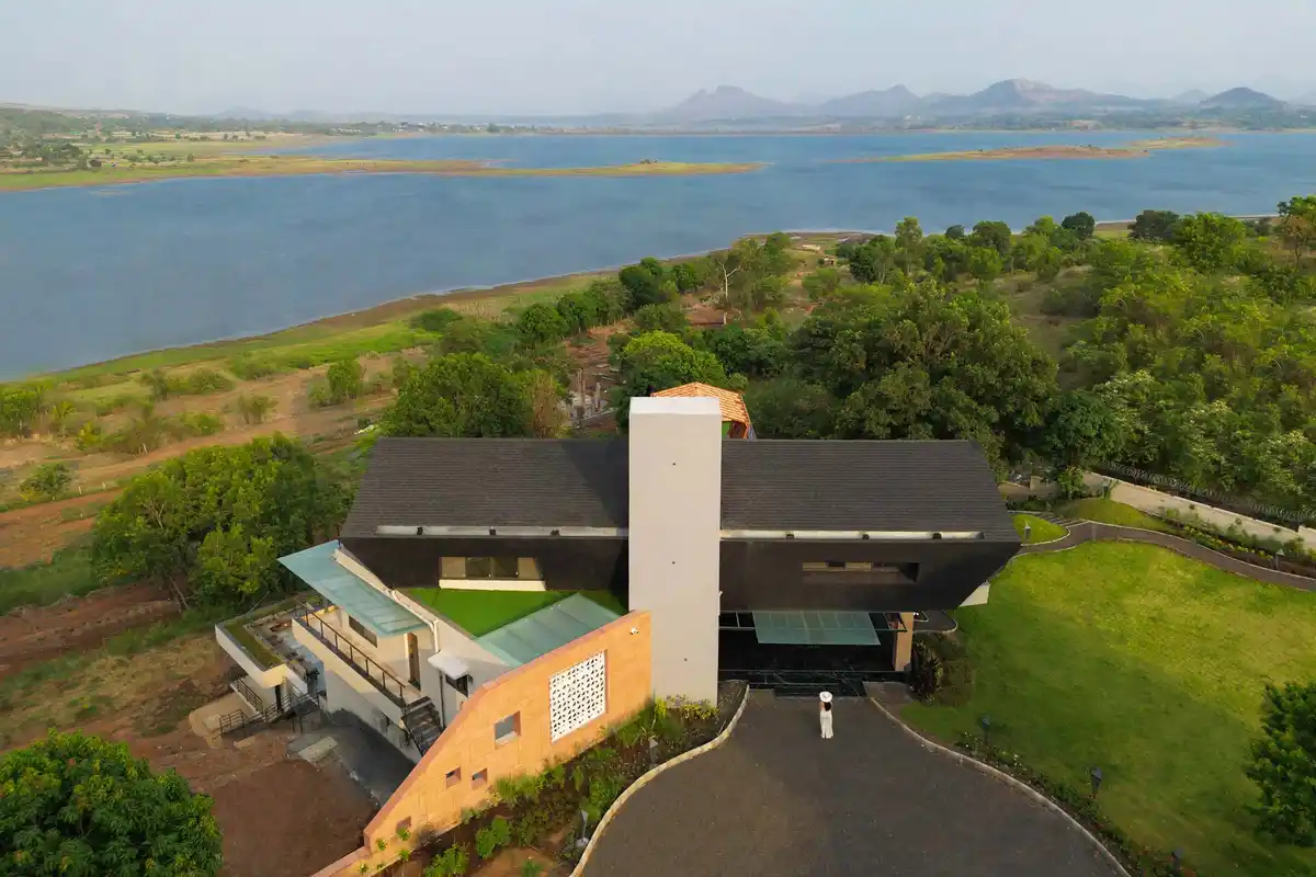 Pearl Lakeview Mansion, Igatpuri